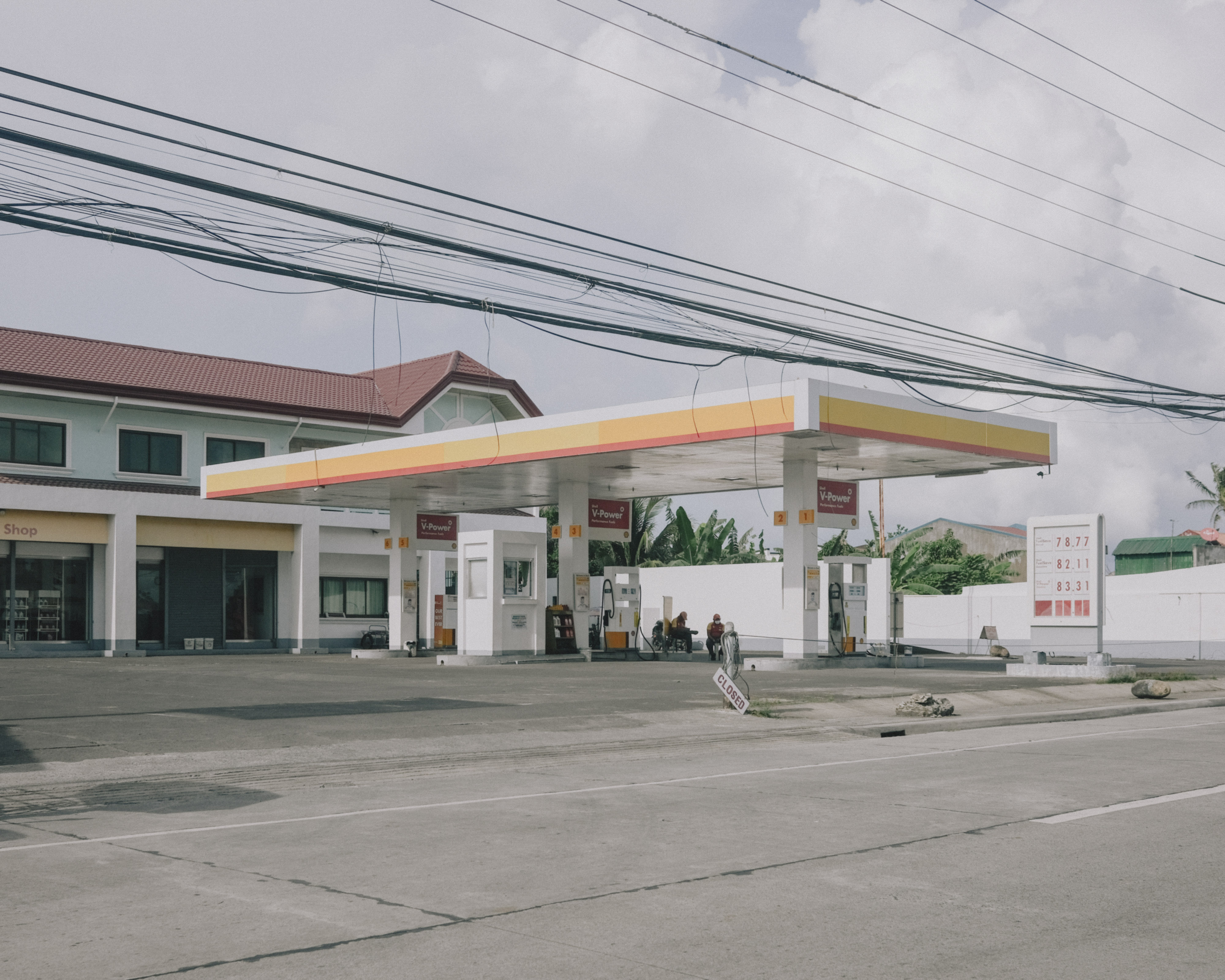 GasolineStation06.JPG