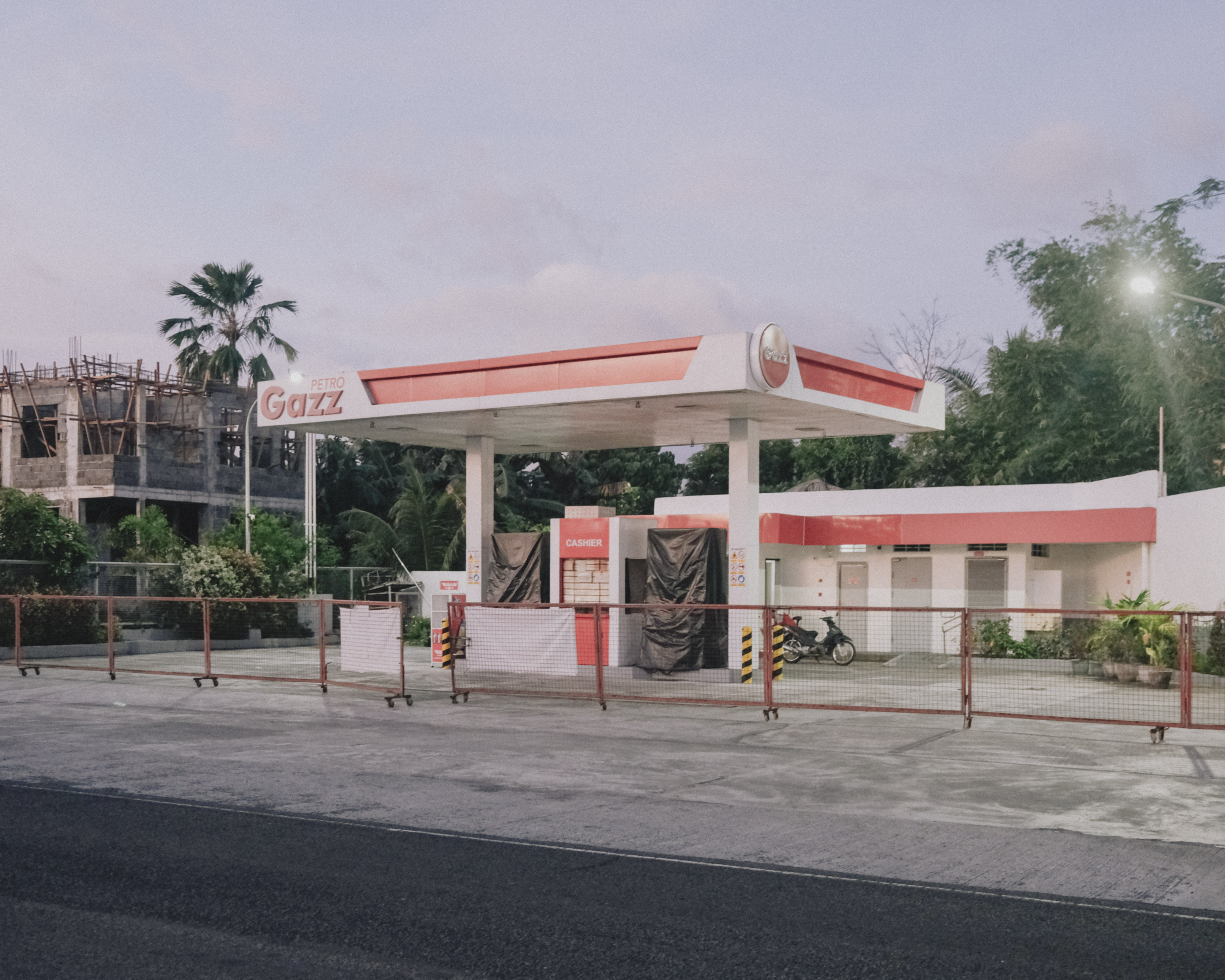 GasolineStation15.JPG