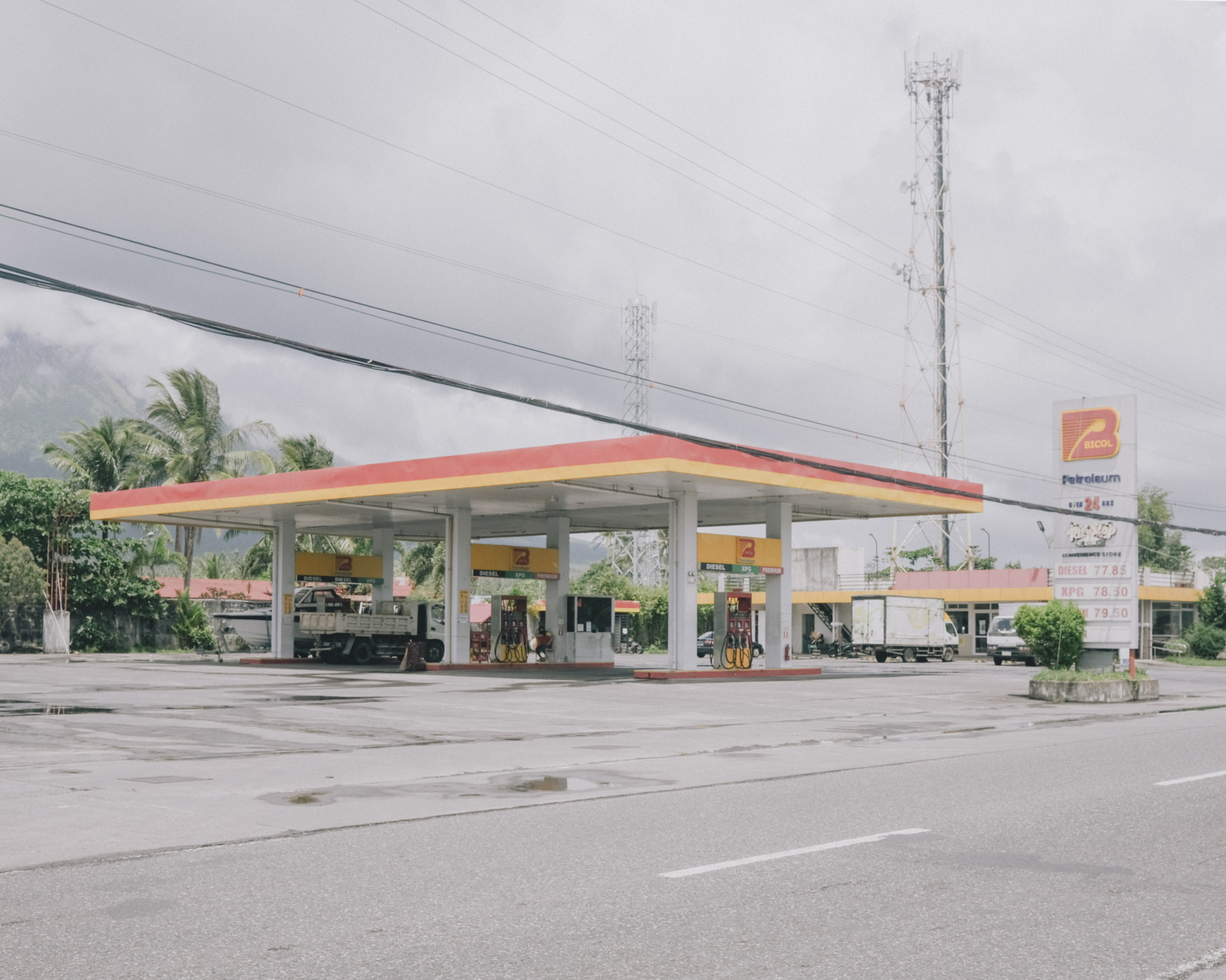 GasolineStation18.JPG